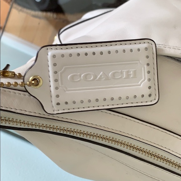 Authentic Coach Purse - Picture 2 of 8